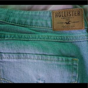 Hollister Slightly "distressed" look Jeans